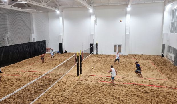 Фотография Корт № 2  для пляжного волейбола и тенниса 