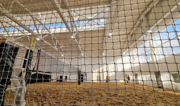 Фотография Корт № 2  для пляжного волейбола и тенниса 