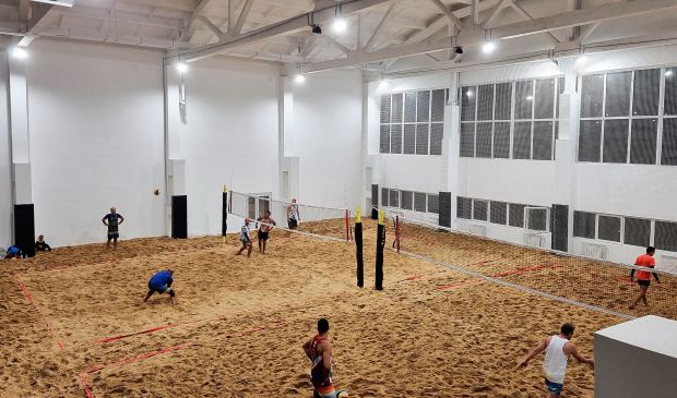 Фотография Корт № 2  для пляжного волейбола и тенниса 